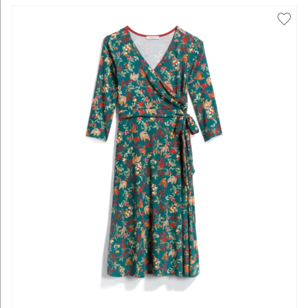 Gilli Maternity Wrap Dress